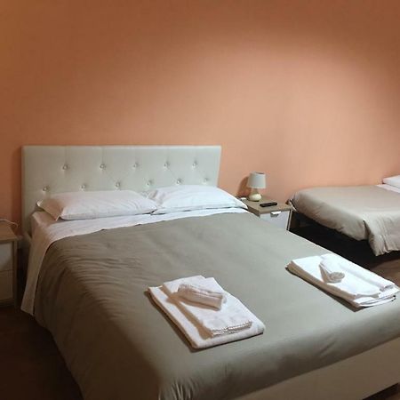 Hotel Piramide Реджо-нель-Емілія Екстер'єр фото