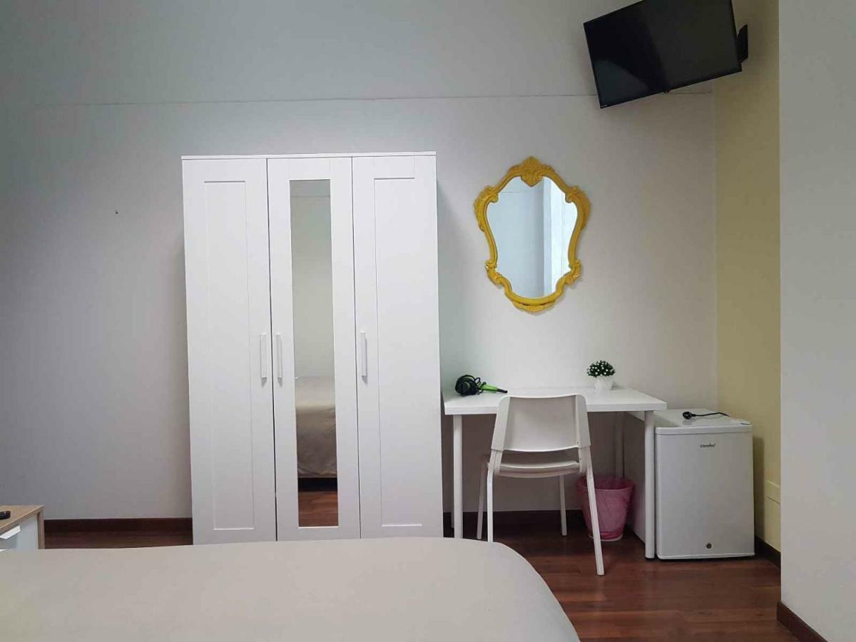 Hotel Piramide Реджо-нель-Емілія Екстер'єр фото