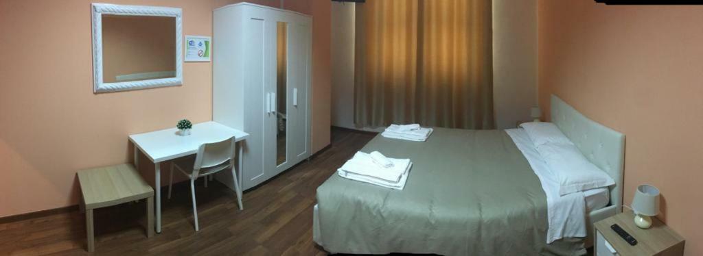 Hotel Piramide Реджо-нель-Емілія Екстер'єр фото