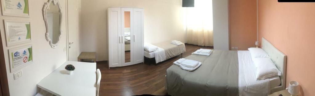 Hotel Piramide Реджо-нель-Емілія Екстер'єр фото